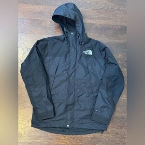The North Face Black Raincoat Hooded Weather-Resistant